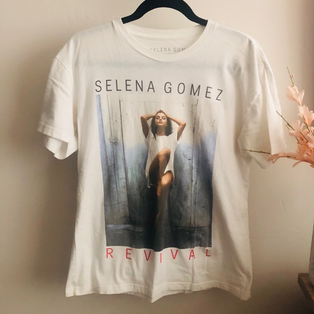 Selena Gomez Revival Concert Tour T-shirt